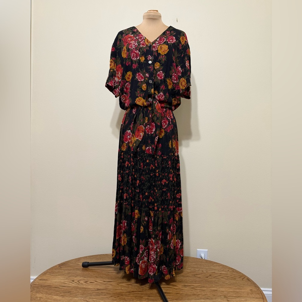 Vintage 2-Piece Gorgeous Vacation Set by First Option - Women’s Size M